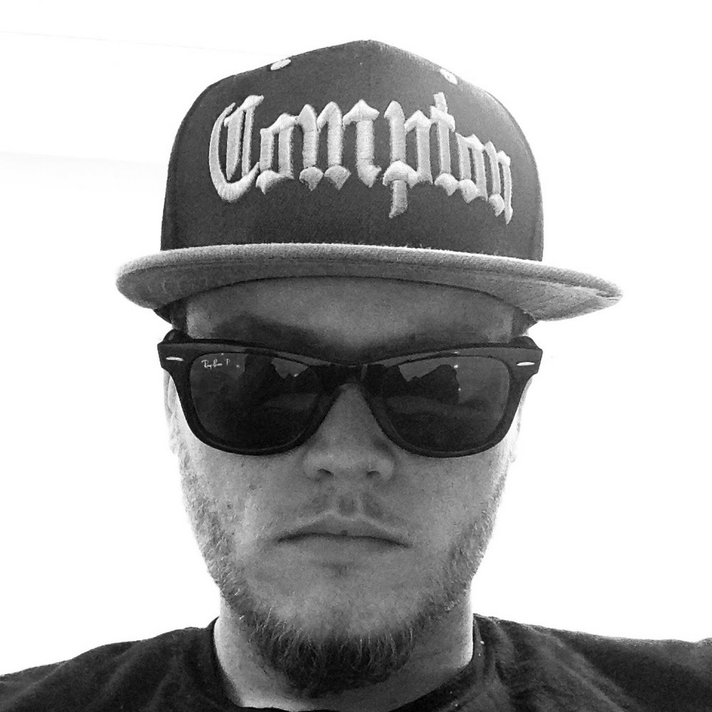 Meet your Posher, Dyron